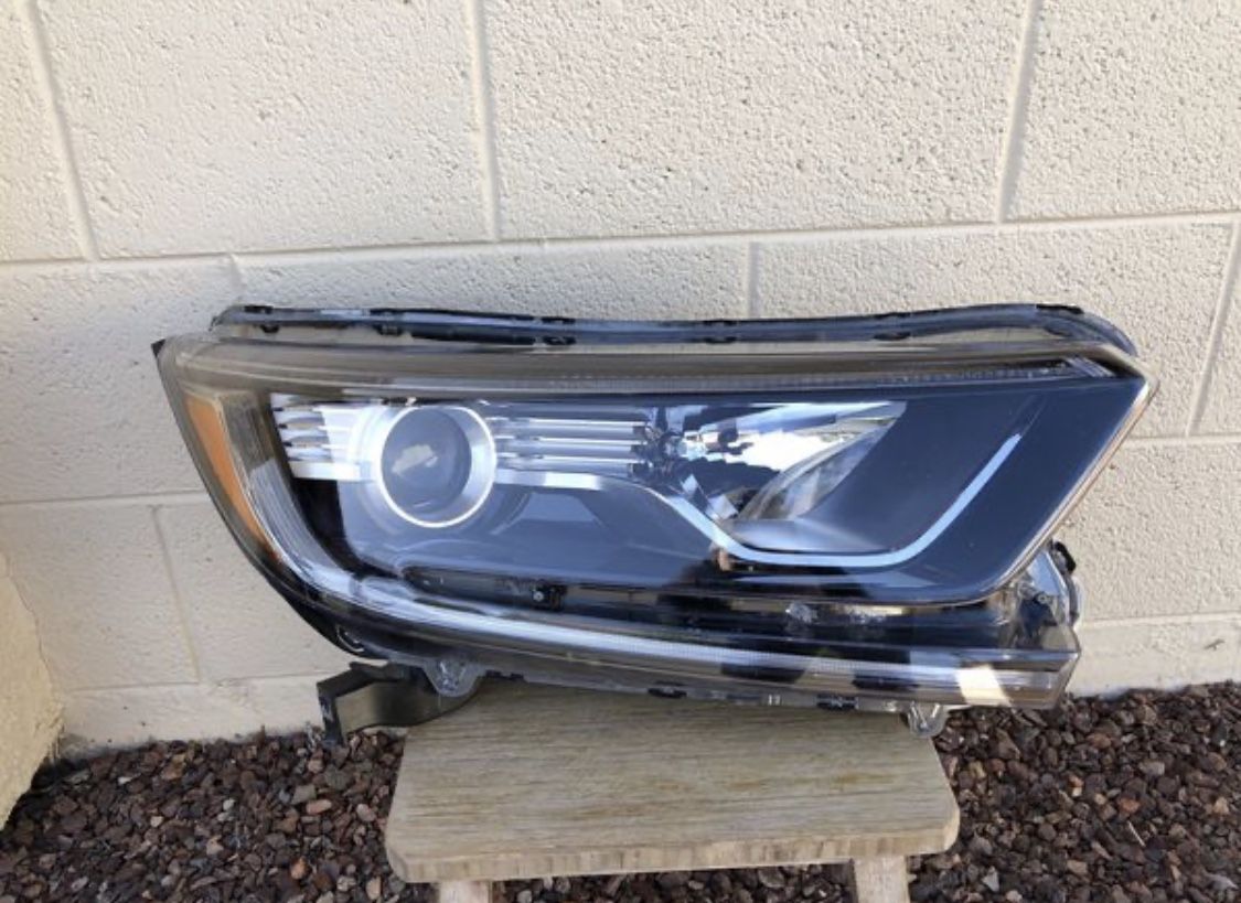 Honda CRV Headlight 2017, 2018, 2019, Honda CR-V Headlight, Passenger Side Light, Original Honda
