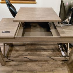 Desk
