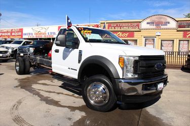 2017 Ford F-550 Chassis