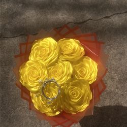 Yellow Flower Bouquet / Amarillas Ramo