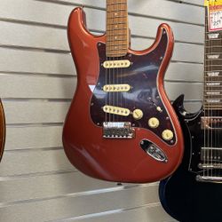 Fender Stratocaster made in Mexico with soft case excellent condition