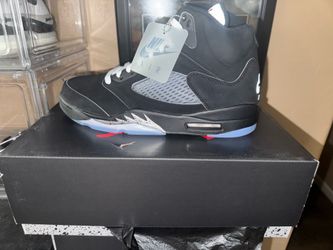 Authentic Jordan 5 Metallic Reimagined ‘25