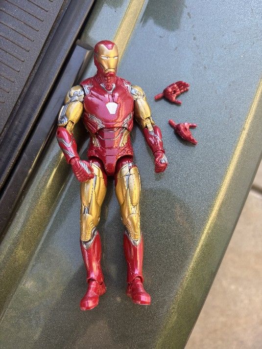 Ironman Comes With Extra Hands