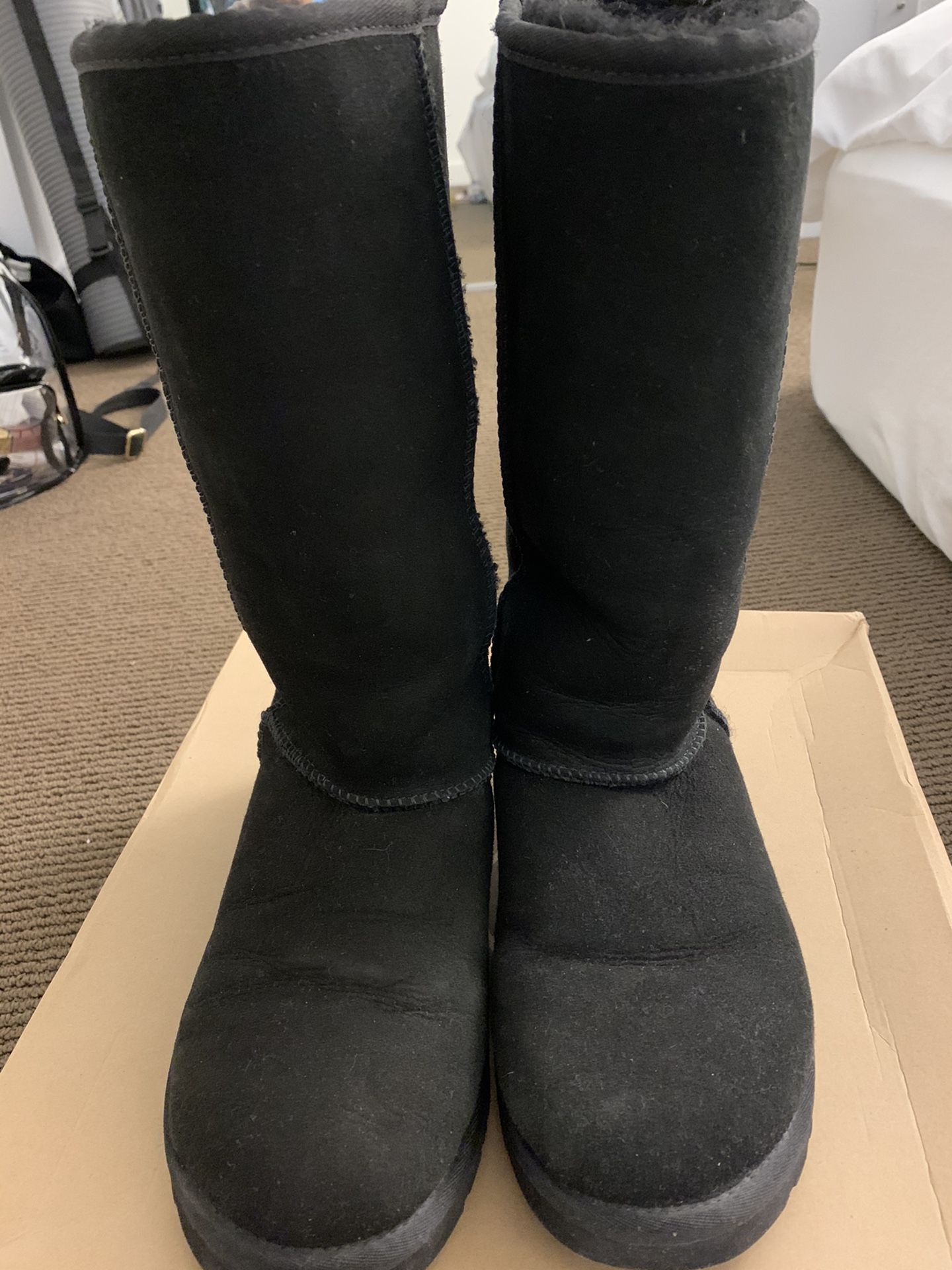 Black Ugg Boot Size 7