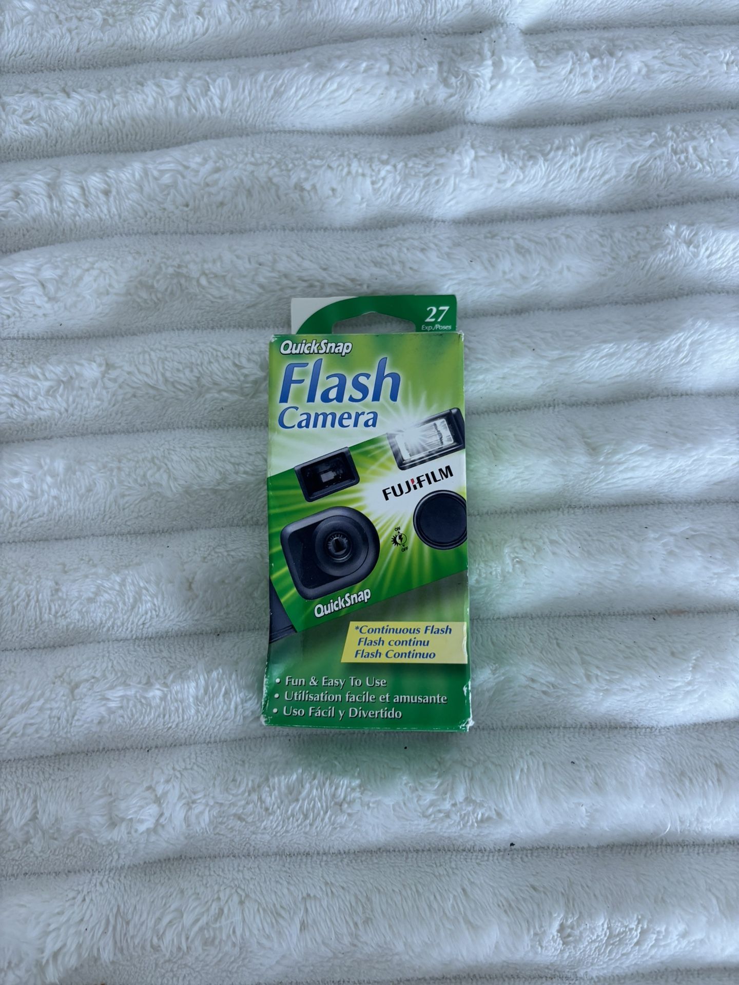 Fujifilm FUJIFILM QuickSnap Flash 400 (27 Exposures) Brand Fujifilm Special Feature Built In Flash Film Format Type 35mm Item Weight 0.17 Pounds Item