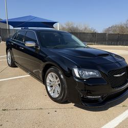 2016 Chrysler 300