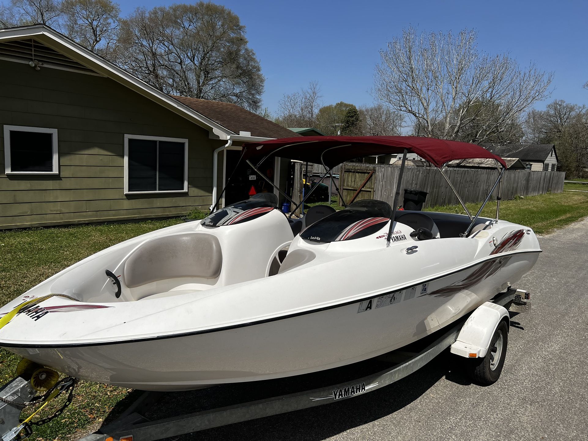 2001 Yamaha LS2000