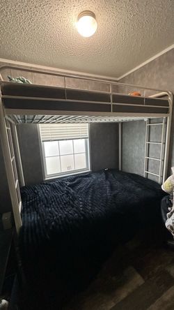 Twin over futon