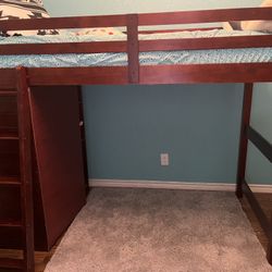 Bunk Bed 