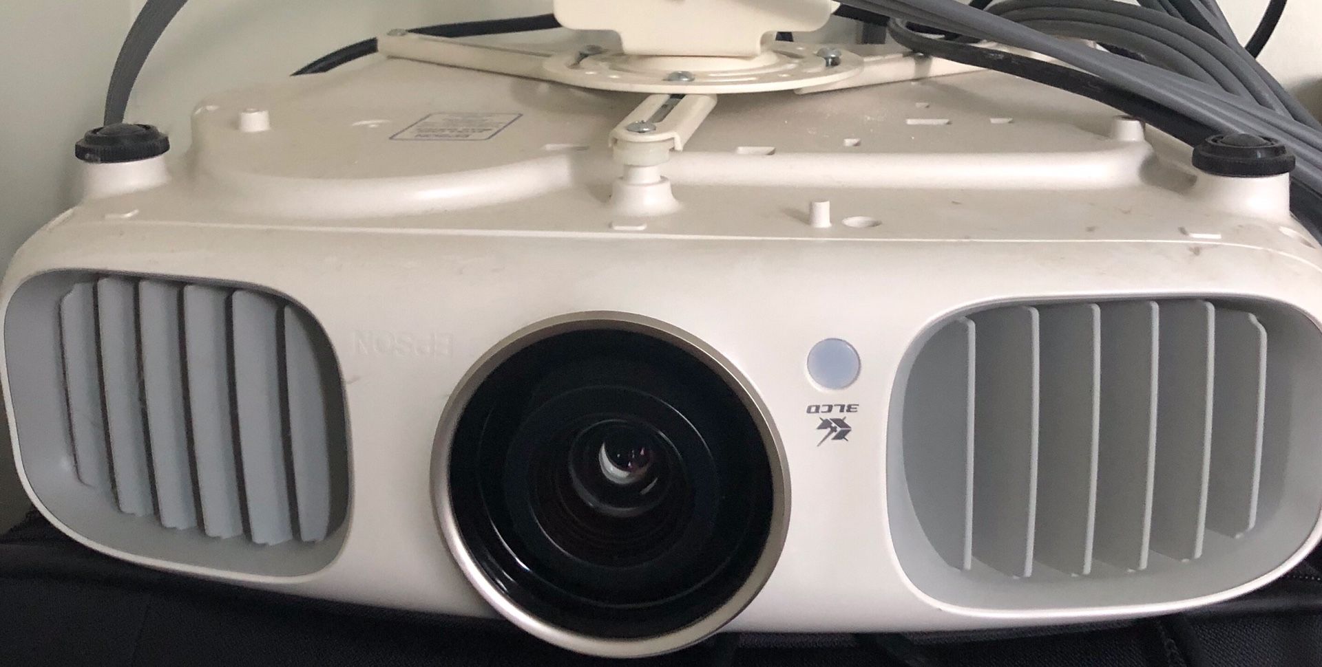 Epson PowerLite Home Theater Projector with Integrated Speakers