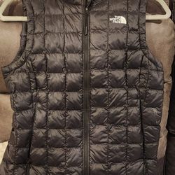 The North Face Thermoball Vest Womens 