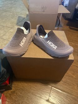HOKA Restore TC  size 13
