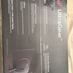 LG 32" Ultra-Gear QHD (2560 x 1440) Gaming Monitor, 165Hz, 1ms, Black 32GN600-B.Aus, New