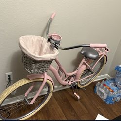 Charleston Cruiser Bicycle 