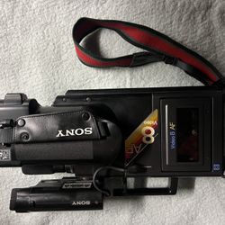 Sony CCD-V8AF 8mm Video 8 Camera Recorder