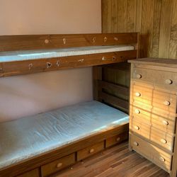 Bunk Bed w/Drawers & Dresser