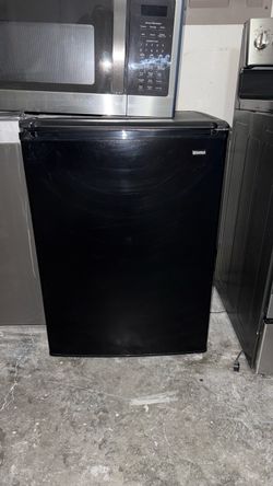 Kenmore Black Mini Fridge