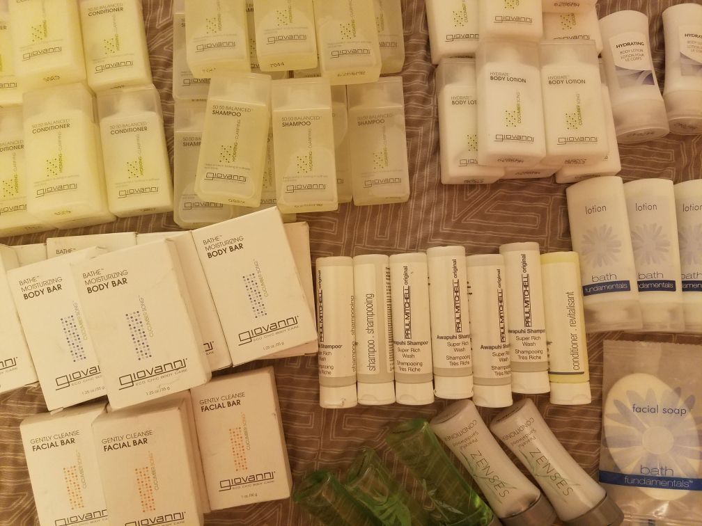 100+Travel sized bundle-Giovvani-Paul mitchell-Matrix-Zenses..top of line most natural paraban sls free shampoo conditioner lotion body bar facial bar
