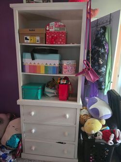 Dresser