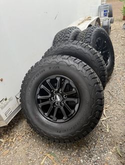 2027 Ford F-150 Raptor Wheels 35” $1950