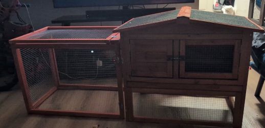 Wooden Rabbit Hutch with Run Enclosure