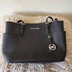 Michael Kors Purse Black