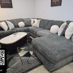 U-shape-Sectional ✅ Delivery available ✅ Financing Options Available!✔️✨️No Credit Needed✔️✨️$0 Or $50 Down Payment✨️