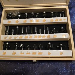 30 Piece Router Bits