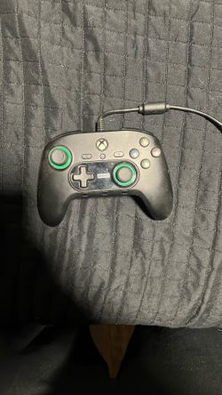 New Controller Never Used Missing Adapter 