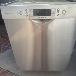 Bosch Silence Plus 44 DBA Dishwasher ADA
