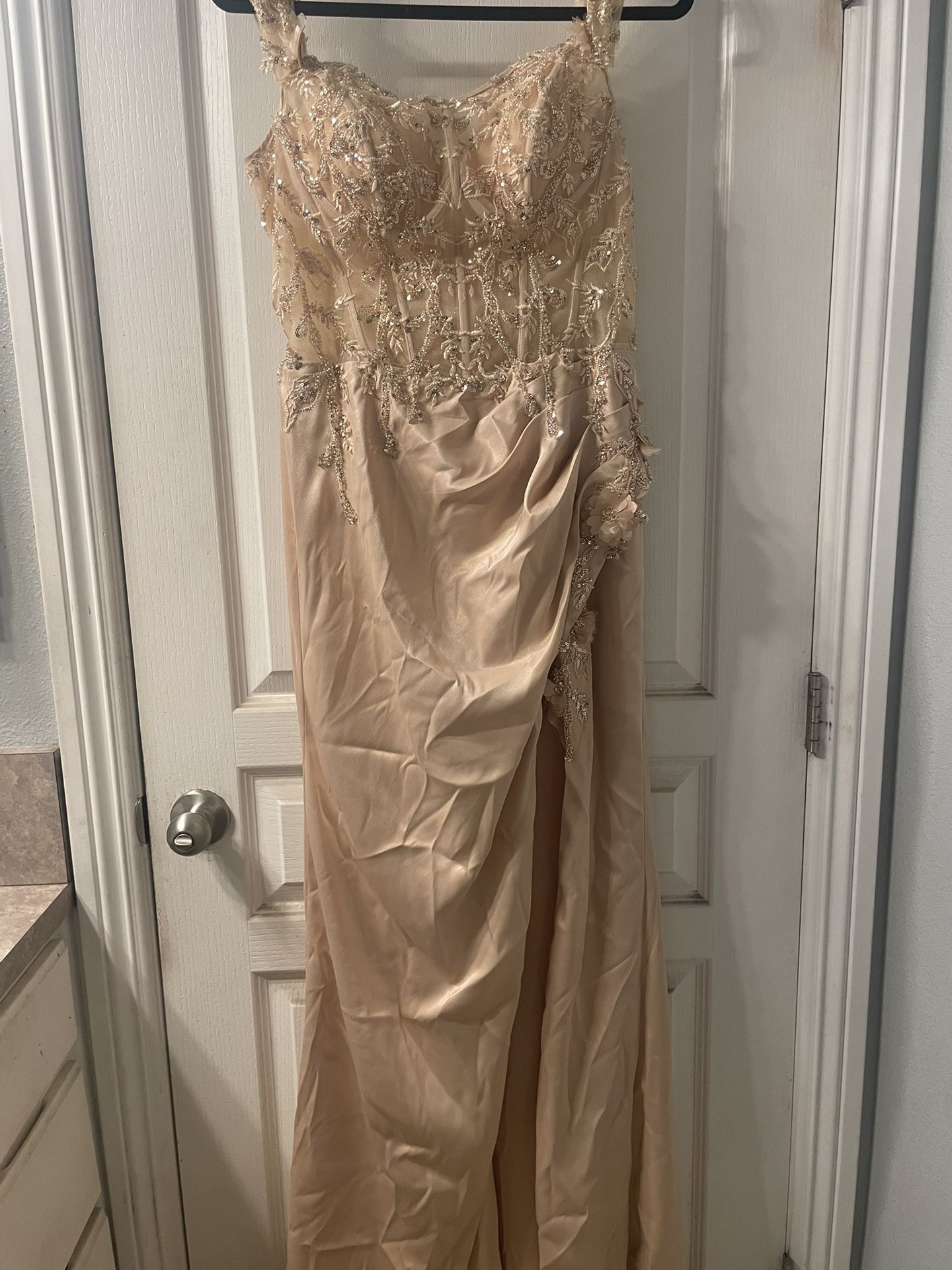 Ladivine By Cinderella Divine Dress