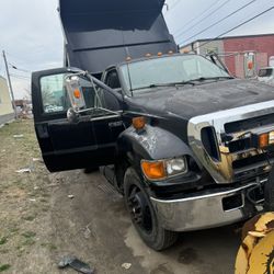 2006 F650 Dump Truck 