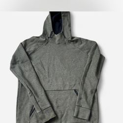 Champion green hoodie with navy blue accents Size L #athleisure