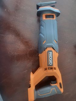Tools
Ridgid 18v Cordless Reciprocating Saw
(Tool Only)
