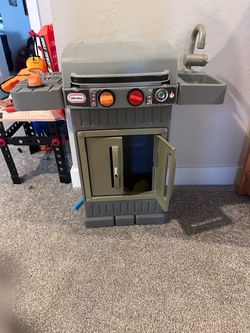 Little Tikes Toy BBQ Grill Playset