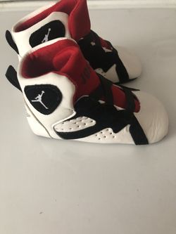 Jordan soft bottom baby shoes size 9-12months