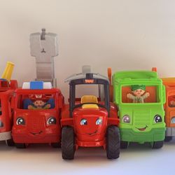 Little People garbage truck, fire truck, sand truck, farm tractor. $ 10 each. ( leer la descripción)