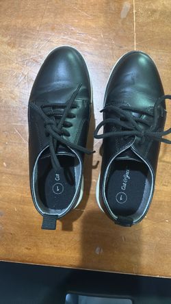 Boy dress shoe