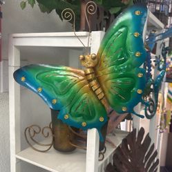 Butterfly Garden decor