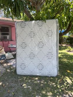   Mattresses: twin, full , queen regular ,  Colchon Nuevo Colchones plush or pillow top available cama bed mattress 