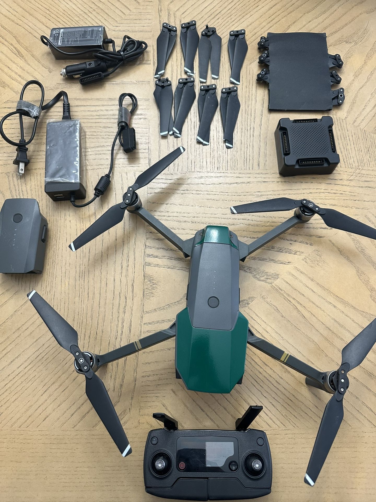 DJI Mavic Pro Fly Drone