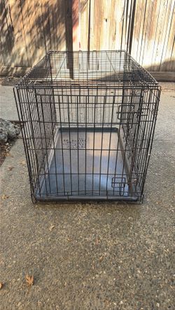 Dog crate