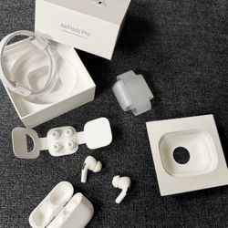Authentic Apple AirPods Pro (1st Gen) - Box & All Extras