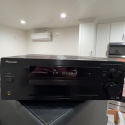 Pioneer Receiver 