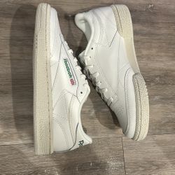 Women Reebok Sneakers