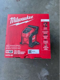 Milwaukee M12 compact inflator tool