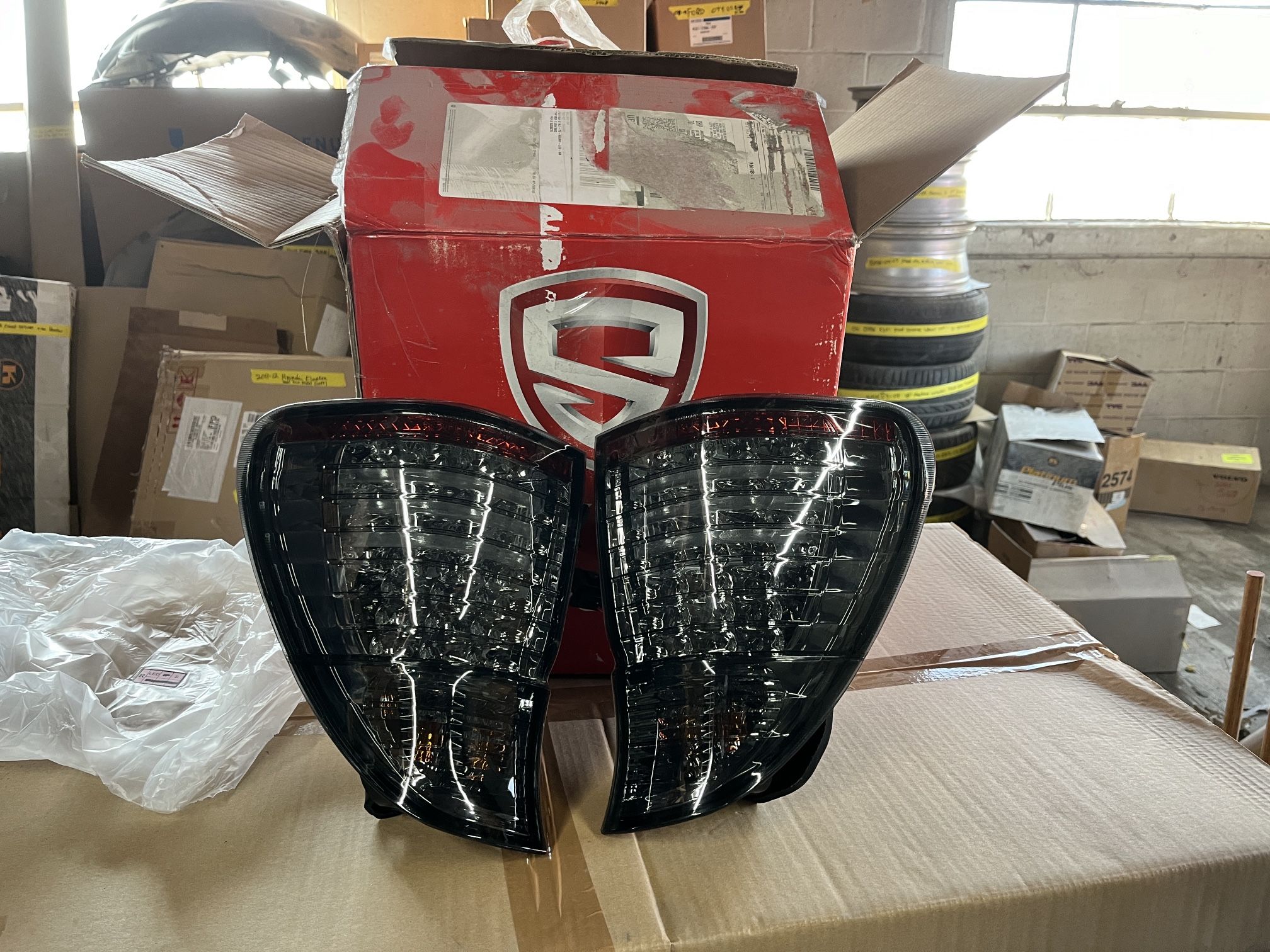 2002-2006 BMW X5 Spyder Tail Lights