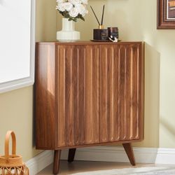 Barnstable 31.5" Corner Accent Cabinet