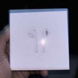 Apple airpods Generation 2