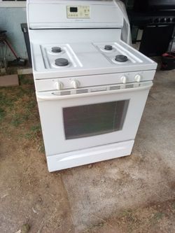 Whirlpool White Gas Range Stove